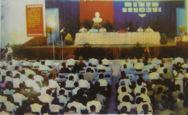 Đại hội đại biểu Đảng bộ tỉnh Tây Ninh lần thứ VI, nhiệm kỳ 1996 - 2000: Tập trung mọi nguồn lực cho sự phát triển